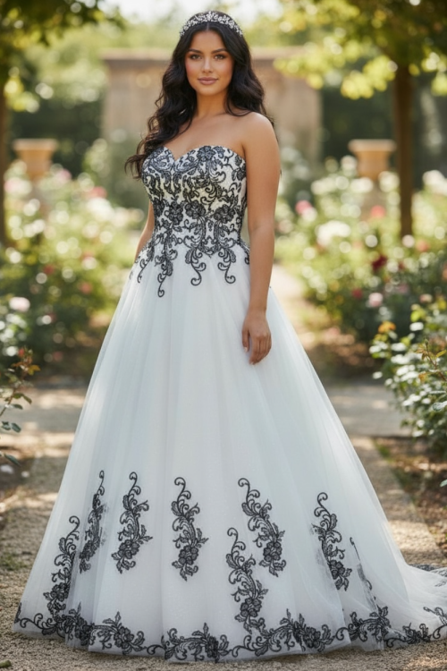 Midnight Hour – The most beautiful A-Line Dress with a sweetheart neckline and full ball gown skirt A stunning lace strapless wedding dress
